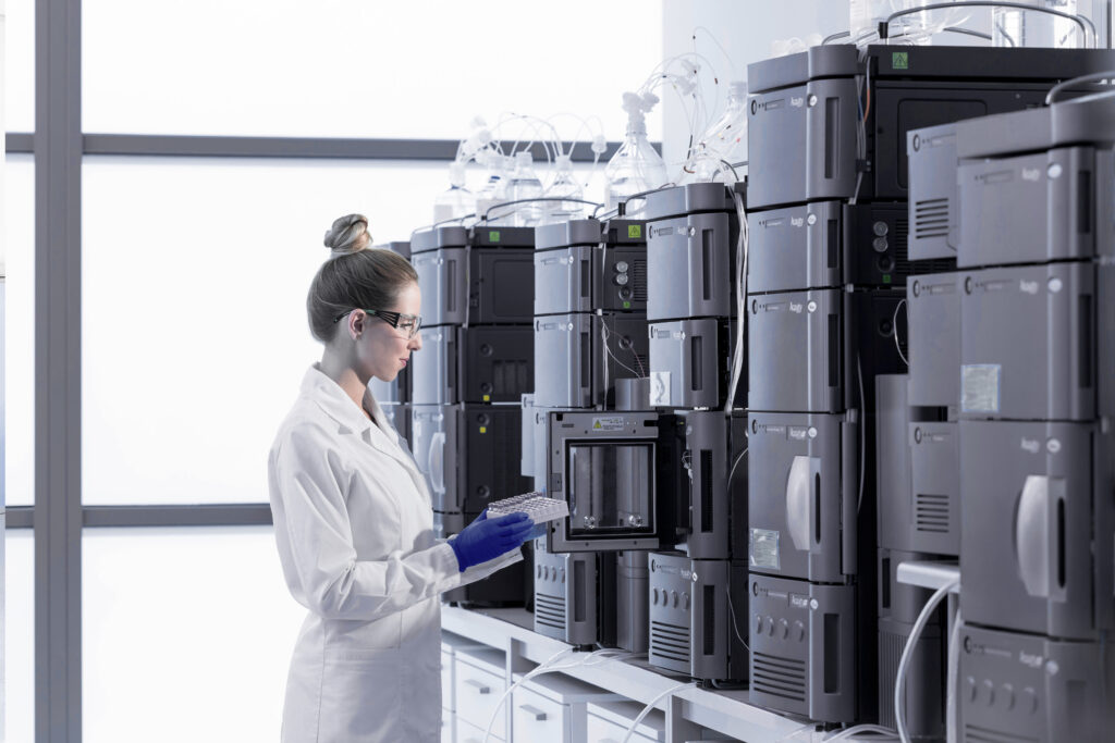 Analytical development plays a crucial role in ensuring
product quality, process understanding and regulatory
compliance throughout the lifecycle of biologics